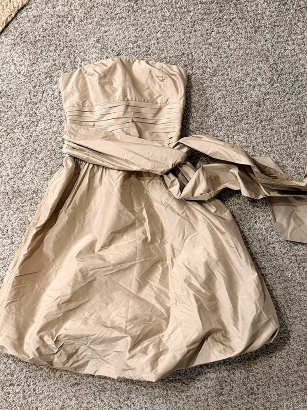 BCBGMaxAzria bubble ham strapless 100% silk dress 0 2737